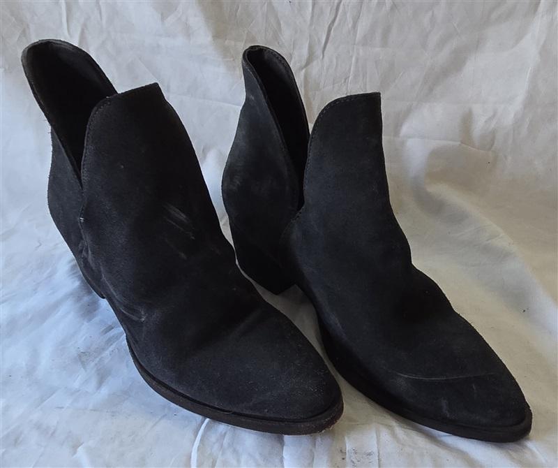 PO Free People 8 Charm Boots Double V Blue Suede Booties 129940