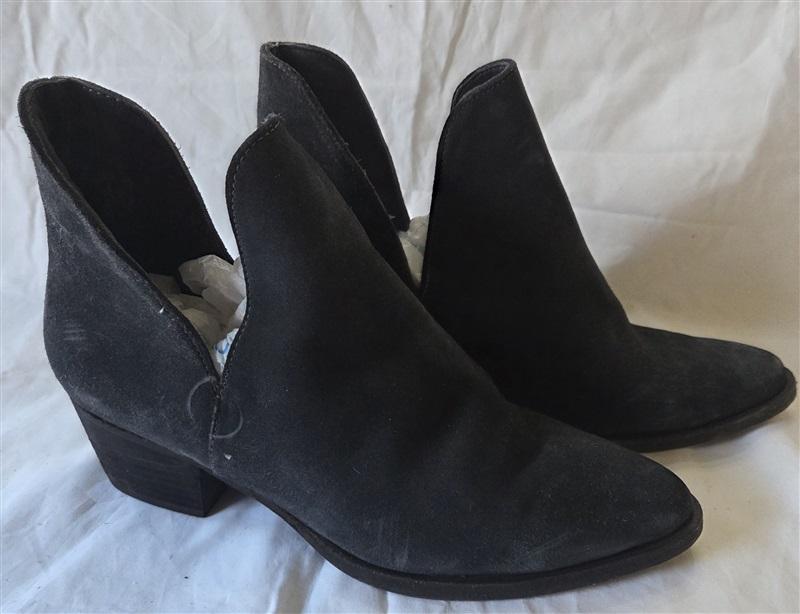 PO Free People 8 Charm Boots Double V Blue Suede Booties 129940