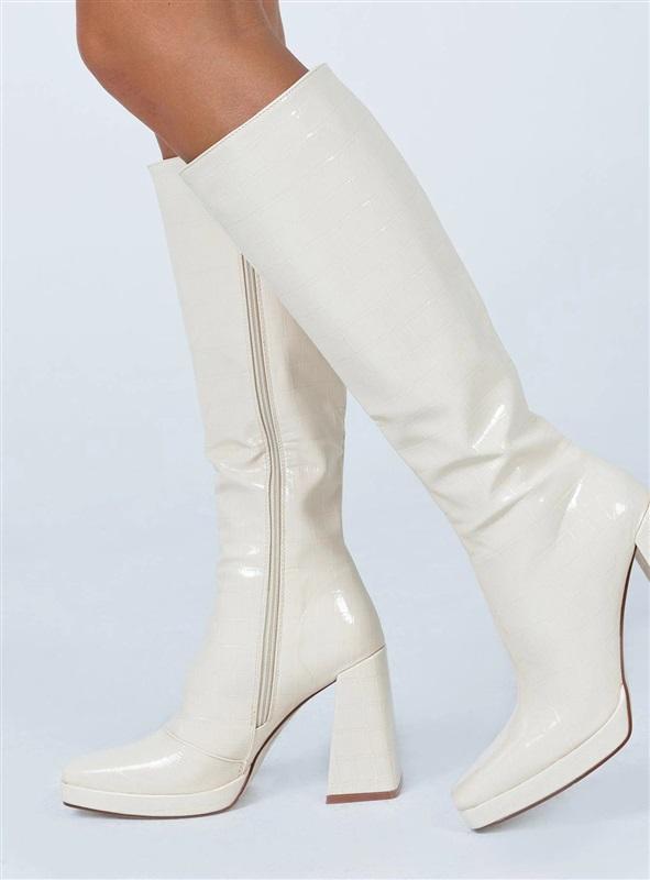 NWOT Princess Polly 9 Montgomery Cream Croc Knee High Boots 129951