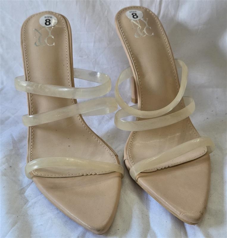 NWOT New York & Co 8 Biana Slide Heeled Sandal Nude Jelly Strappy 129956