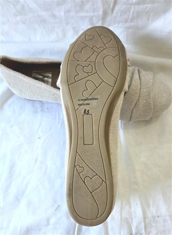 NWOT DV Dolce Vita 8.5 Mick Woven Ballerina Flats Ivory Tan Gold 129961