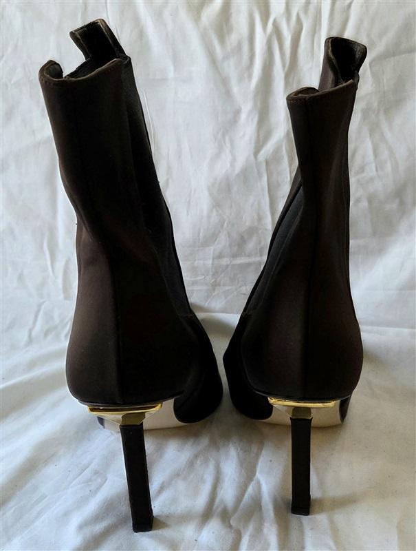 NWOT Good American 11 High Kickstand Bootie Pointed Toe Stiletto Brown 129963