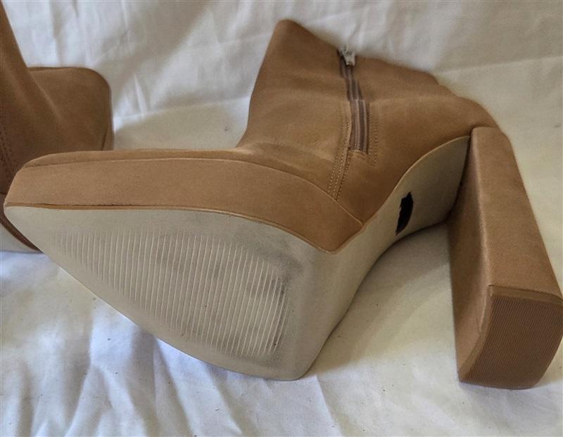 NWOT Steve Madden 7 Dalina Platform Heeled Boots Brown 129965