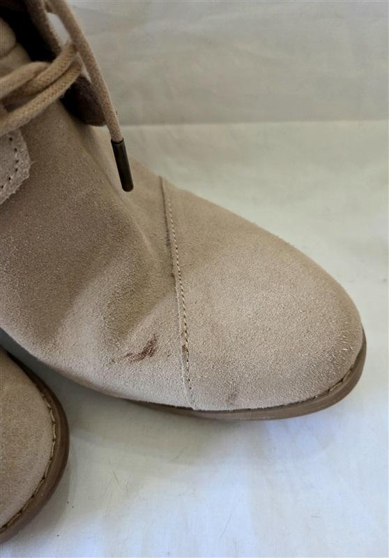 NWTD Tom's 9 Hyde Wedge Suede Booties Ankle Boots 129971