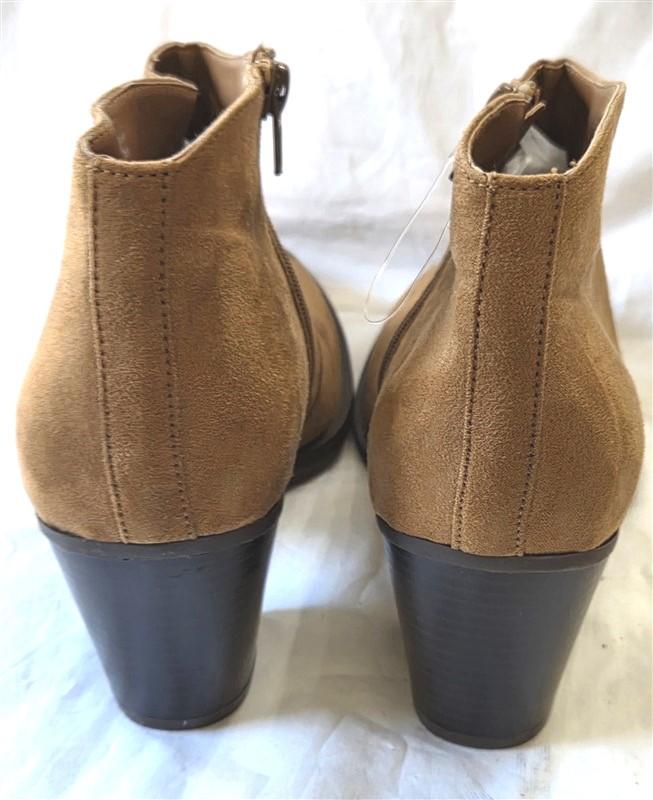 NWOT Market Spruce 10 Ankle Boots Brown Suede 129981