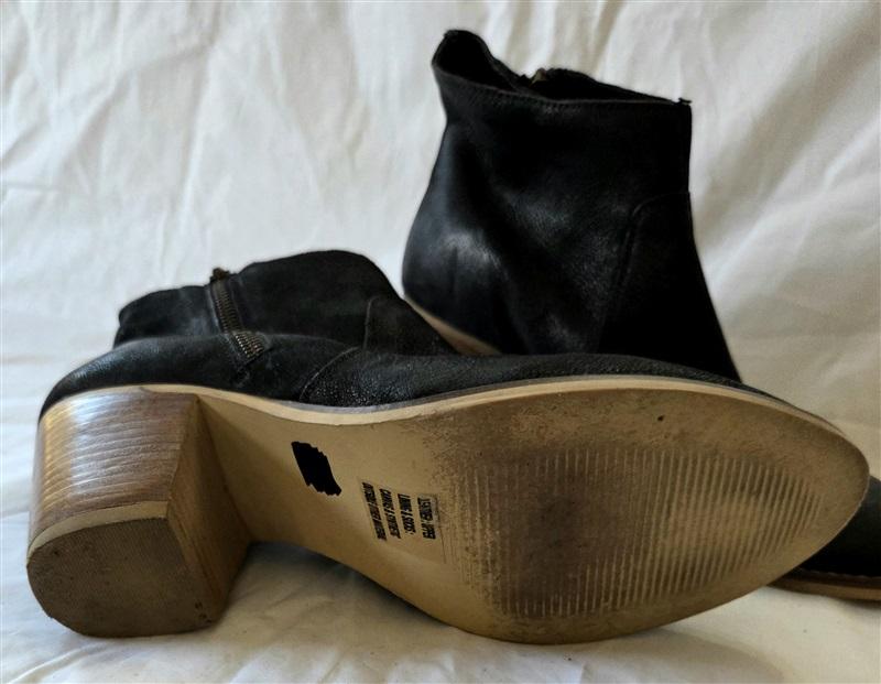 NWOTD Urban Outfitters 8 Stacked Heel Ankle Boots Black 129982
