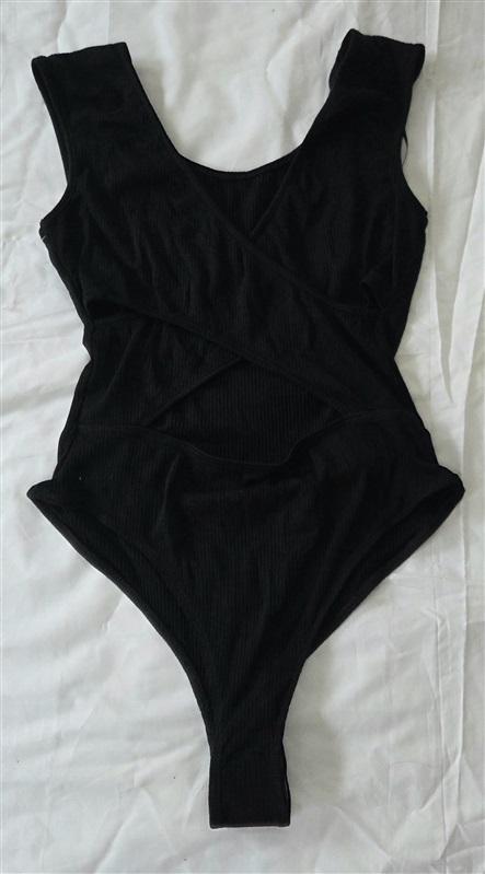 NWOT LUSH M Bodysuit Meadow Cross Back Black 130003