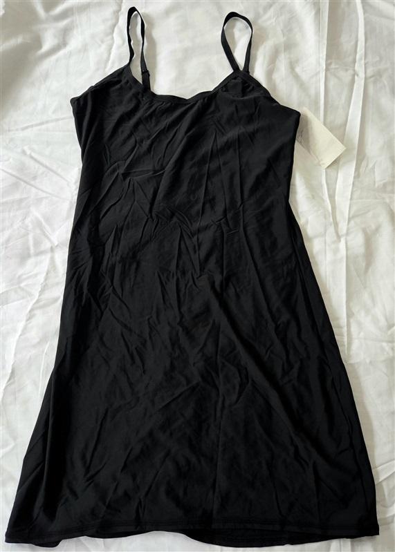NWT Steve Madden M Embossed Stretch Micro Slip SM12120 Black 130005
