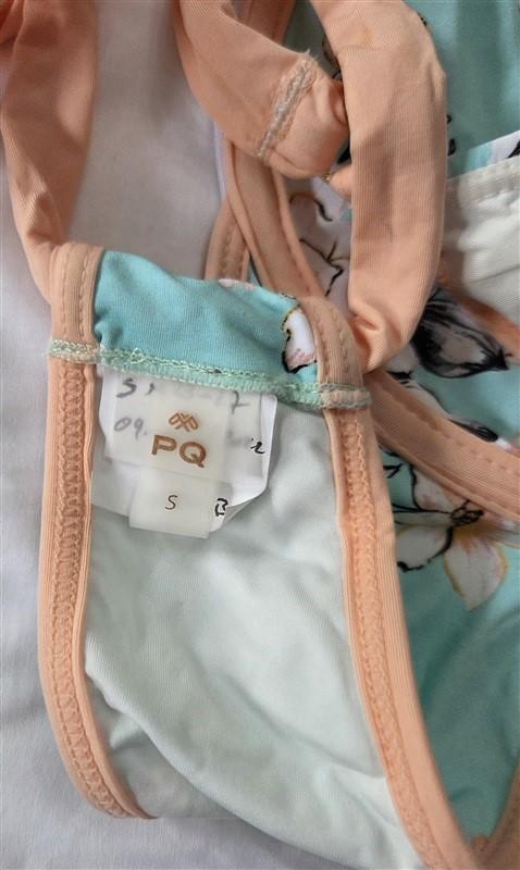 NWT Pilyq S Perla Underwire Bikini Swim Top Dogwood Aqua Peach 130026