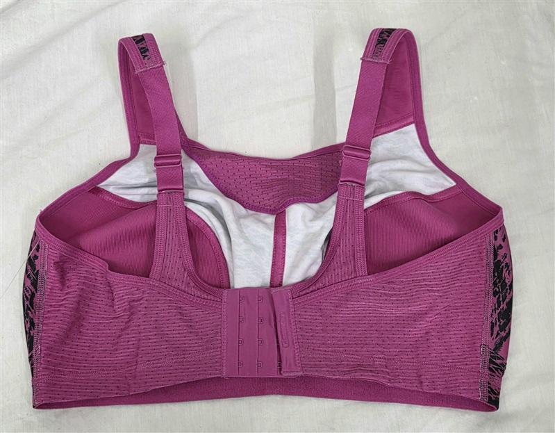 NWOt Glamorise 36G Elite Performance Med-Impact Camisole Sports Bra 1067 130044