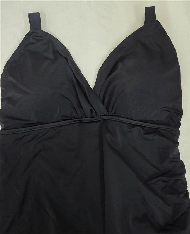 NWOT Swimsuits for All 16 1 Pc Twist Front Swim V neck Black 130054
