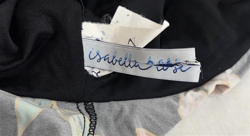 NWT Isabella Rose Islander S Black Palm Ruffle Triangle Bikini Swim Top 130072
