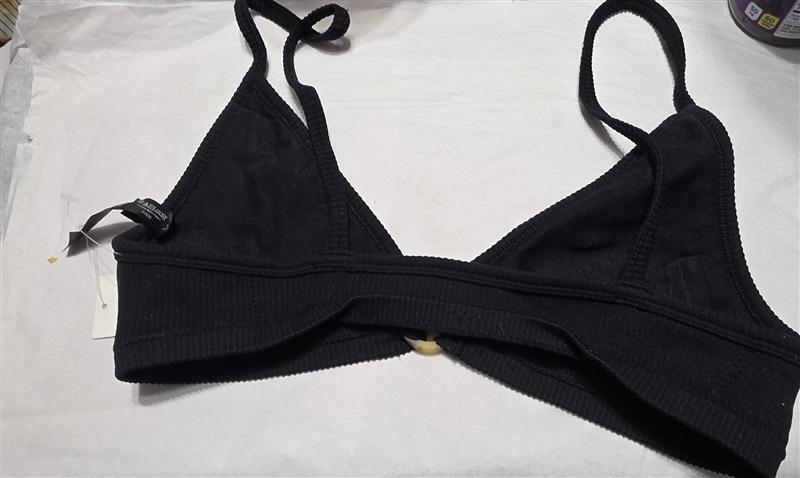NWT Urban Outfitters L Wire-Free Ribbed Bralette Black 130088