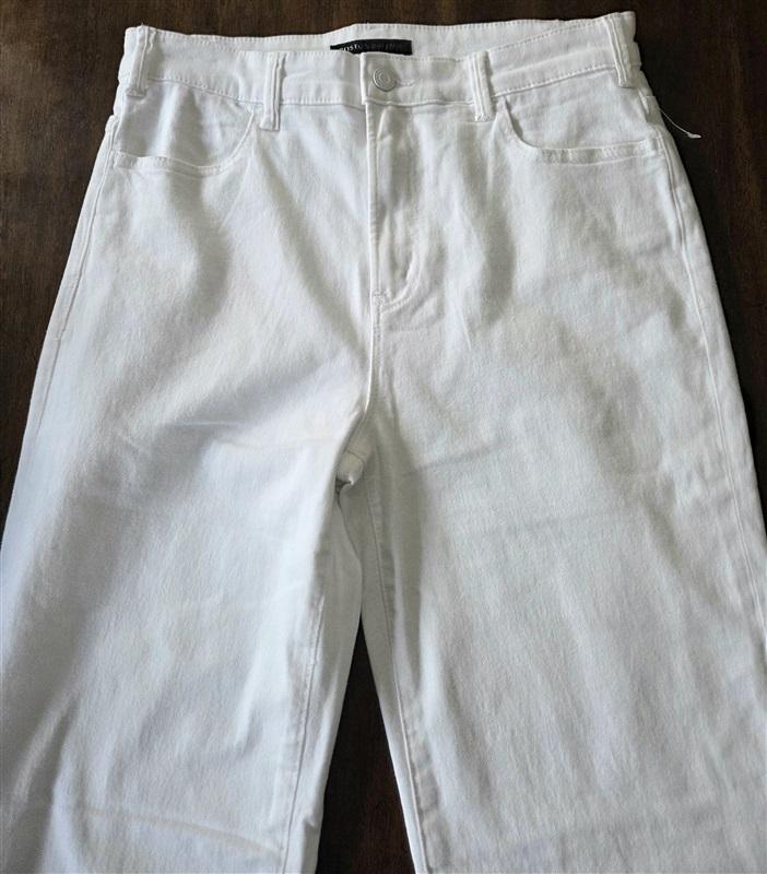 NWOTD Boston Proper 10 Malibu High-Rise Wide Leg Jean White 130097