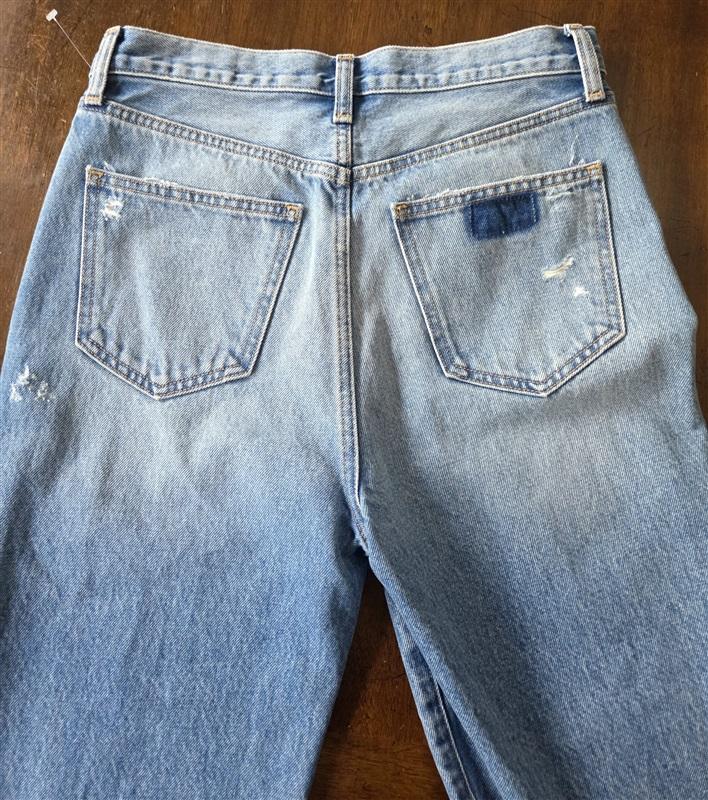 NWOT Pistola 26 Button Fly Distressed Leg Skinny Sample Jeans 130105