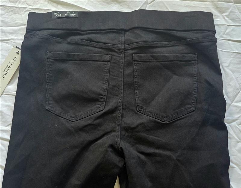 NWT Liverpool 16 33 Sienna Pull-On Stretch Jean Leggings Black 130109