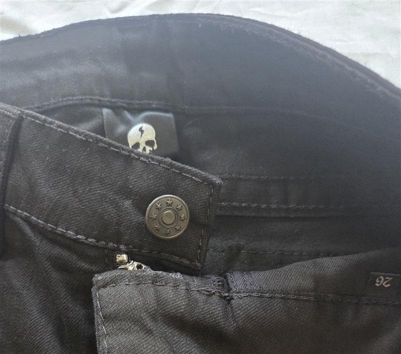 NWOT Rawkn 26 Straight Skinny Black Denim Jeans 130111