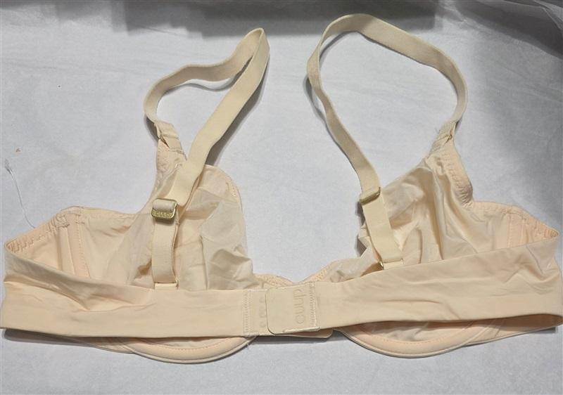 NWOT CUUP 32H The Triangle Underwire Micro Fiber LT Beige Bra 130138