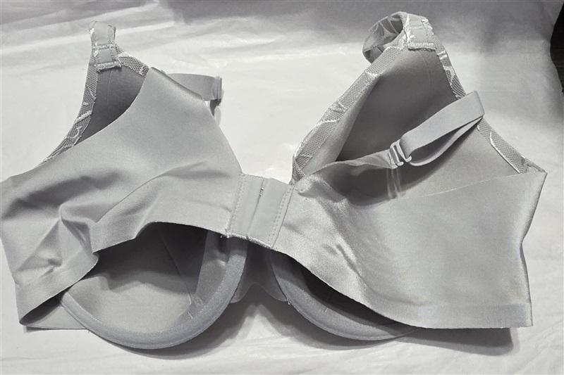 NWOT Bali 40C Beauty Lift No Show Support Tailor Underwire Bra 0085 Gray 130190
