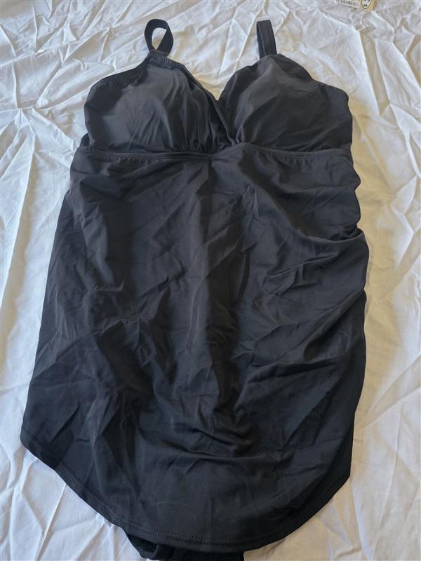 NWOT Swimsuits for All 18 1 Pc Twist Front Swim Dress V neck Black 130287