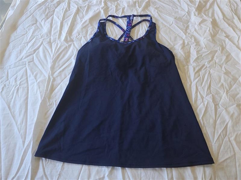NWOT TYR M Navy Blue Cross Back Tankini Top Swim 130302