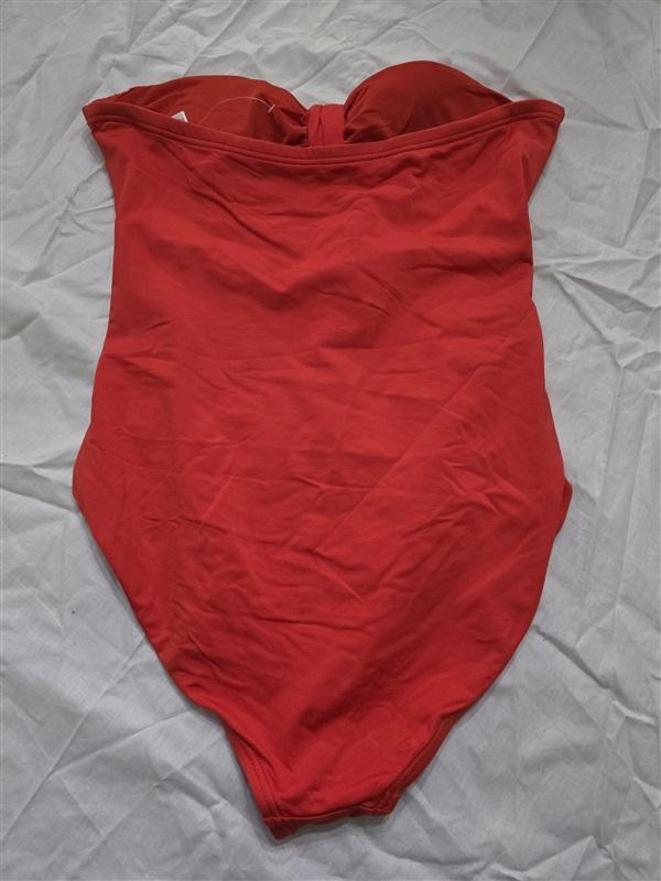 NWOTD Carmen Marc Valvo SZ 6 Solid Bow Bandeau 1PC Swimsuit Red 130316