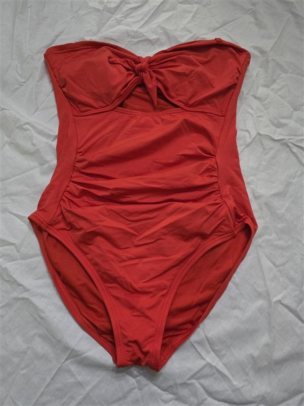 NWOTD Carmen Marc Valvo SZ 6 Solid Bow Bandeau 1PC Swimsuit Red 130316