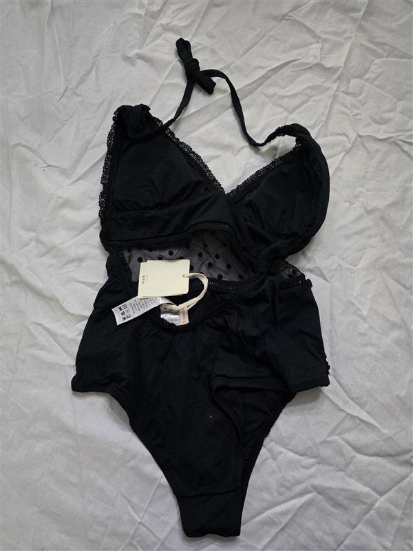 NWT OndadeMar S Caviar 1pc Deep V Polka Dot Mesh Black 130331