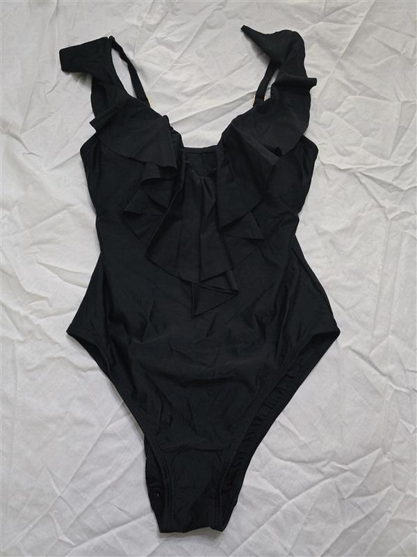 NWOTD Bleu by Rod Beattie 6 Ruffle V Neck 1PC Black Swimsuit 130334