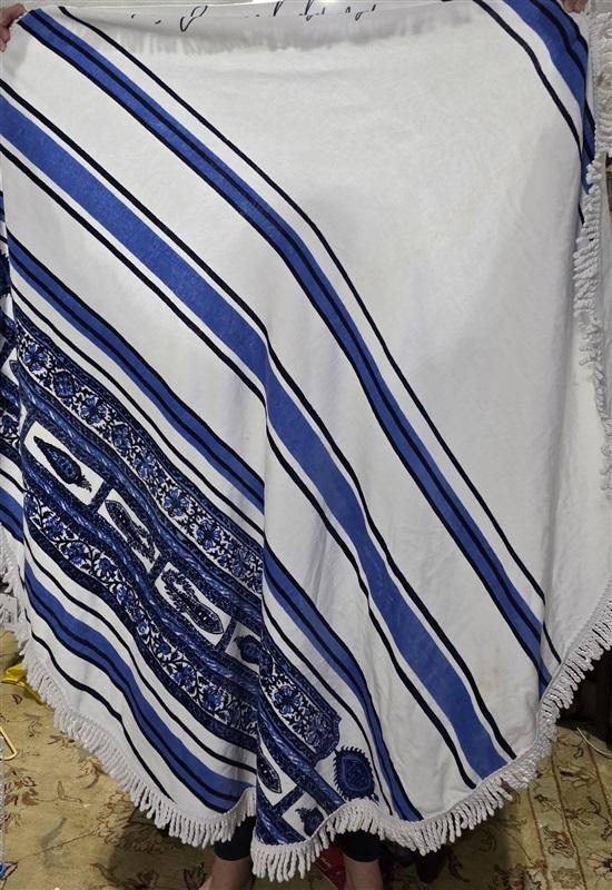 NWTOD The Beach People Joie Blue White Round Towel Fringe 130343