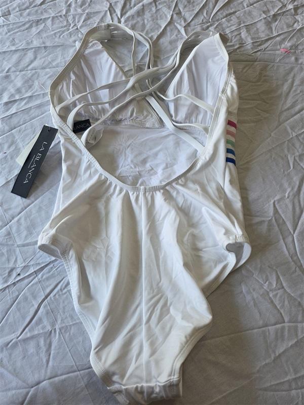 NWT La Blanca 8 Spectrum White Cross Back Multi Strap 1PC Swimsuit 130394