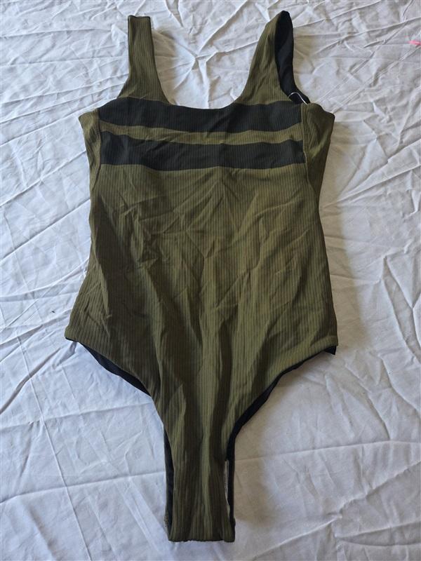 NWOT Hurley S Quick Dry Block Party Bodysuit Olive Green Black 130398