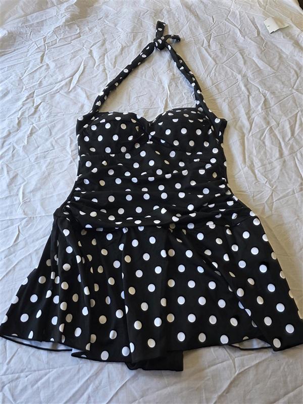 NWT Swimsuits for All 10 Sweetheart Polka Dot Tummy Control 1PC Dress 130408
