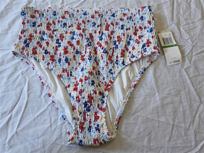 NWT Charlie Holiday Daisy s Smocked High-Waisted Bikini Swim Bottom #100496