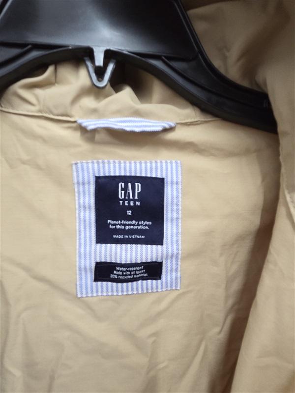 NWOT Gap Teen 12 Beige Recycled Long Sleeve Windbreaker Hoodie Jacket 127172