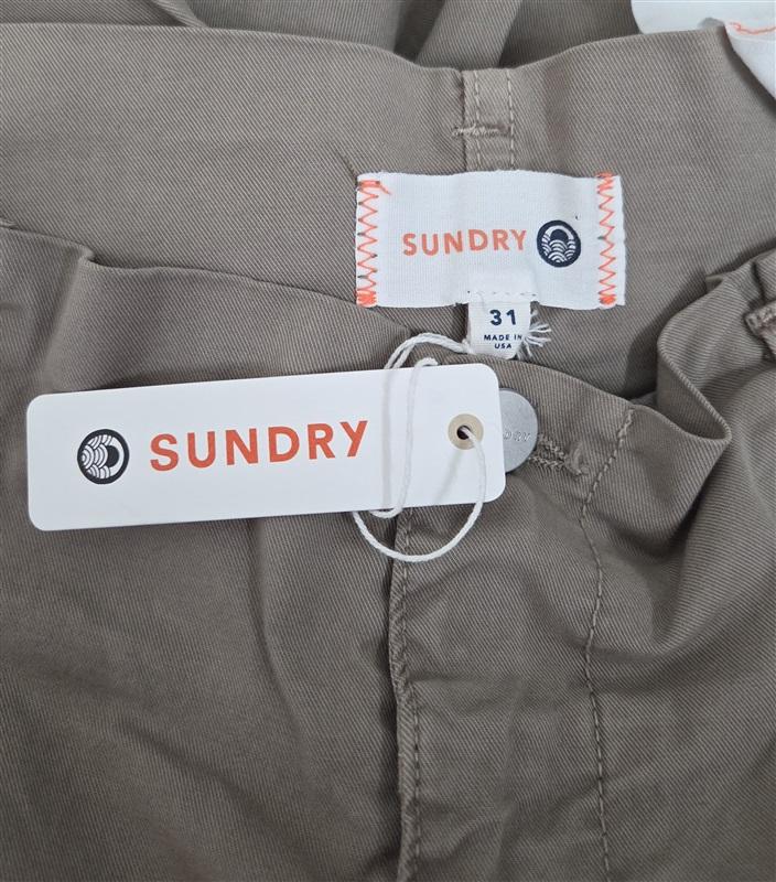 NWT Sundry 31 L’automne cargo pant Khaki Tie Front 130508