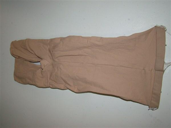 NWOt Spanx Red Hot Sz 5 1842 Super Control High Waist Mid Thigh Firmer 130579