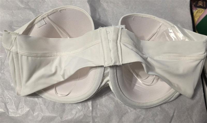 NWT Bali 42C One Smooth U Strapless Multiway Smoothing Bra 6562 White 130583