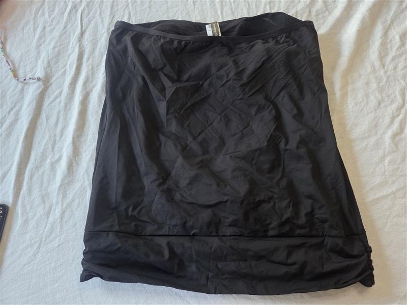 NWOT Tommy Bahama XL Pearl Blouson Bandini Tankini Top Black 130665