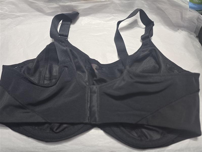 NWOT Elila 40E ZAYLEE HIGH IMPACT UNDERWIRE SPORTS BRA 2511 Black 130701