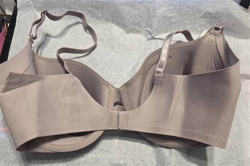NWOT Warners 34D No Side Effects Underarm-Smoothing Bra 1356 Taupe 130719