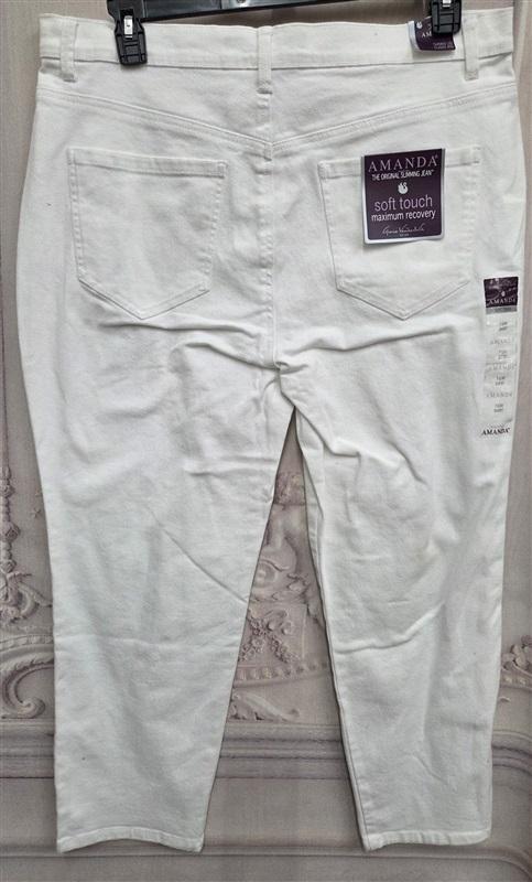NWT Gloria Vanderbilt 16W Short Amanda Tapered Leg Classic Rise 130721