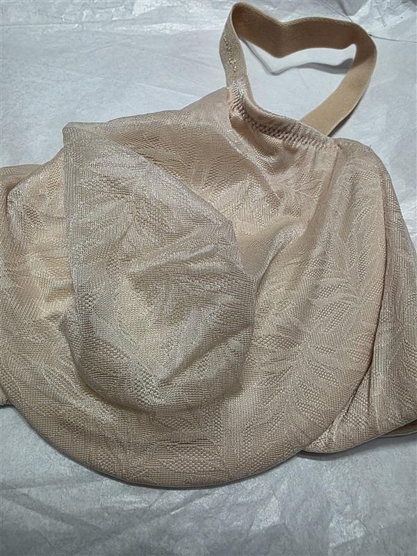 NWTD Wacoal 42D Inside Edit Underwire Bra 855307 Beige 130733