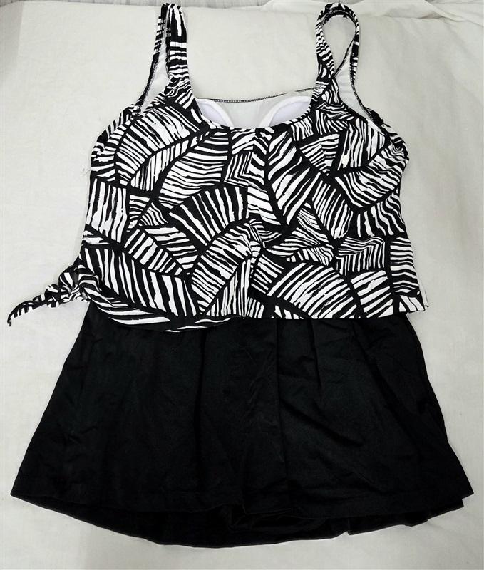 NWT Maxine Of Hollywood 16 Black White Palm Frond 1pc Swim Dress 130795