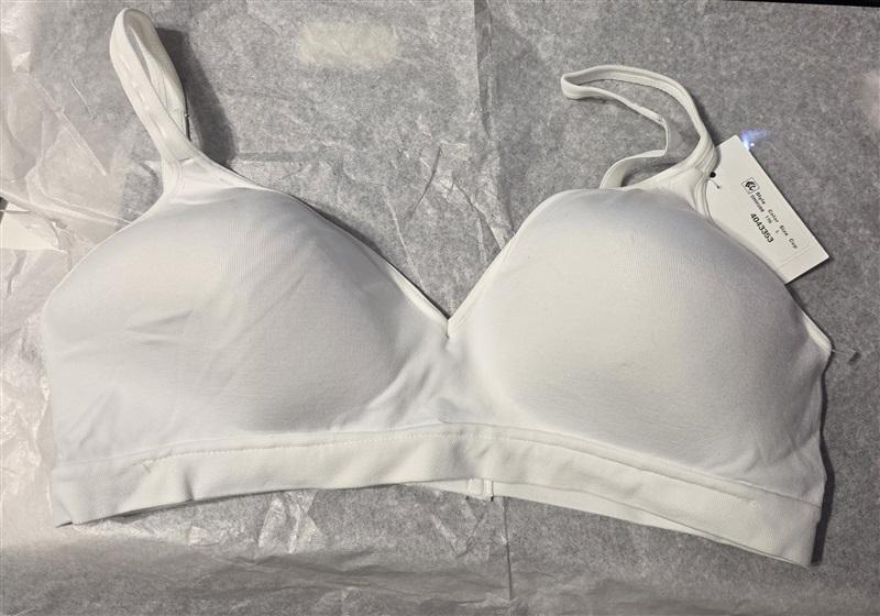 NWT Hanes L CustomFlex Fit Fuller Coverage Wirefree Bra HU08 White 130863
