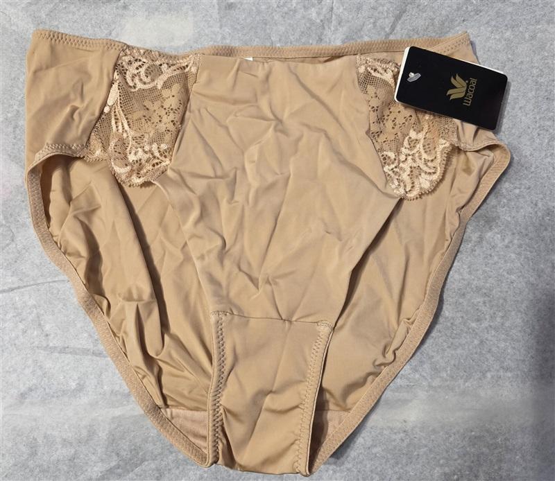 NWT Wacoal Med 841257 Lace Impression High Cut Brief Beige 130865