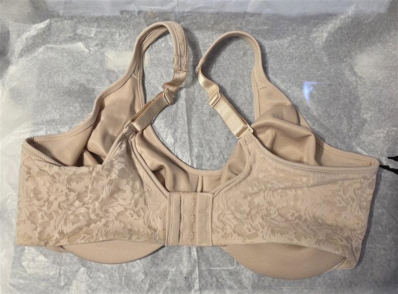 NWOT Bali 36DD Passion Comfort Back Smoothing Underwire Bra 3382 Beige 130873