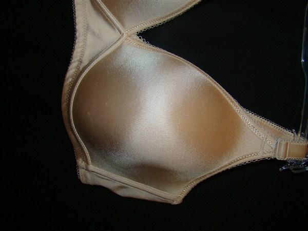 NWOT Wacoal 36D Nude Basic Beauty Wire Free Soft Cup Bra 856192 Beige 130896