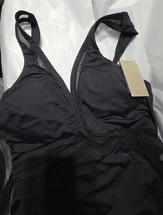 NWT Kenneth Cole L V-Neck Halter Tankini Swim Top Black 130910