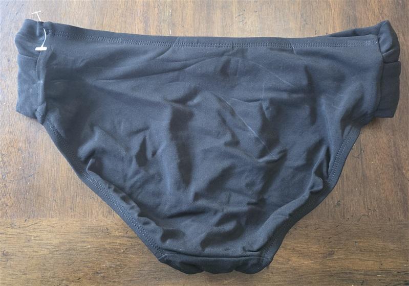 NWOT Robin Piccone M Lily Twisted Bikini Swim Bottom Black 130914